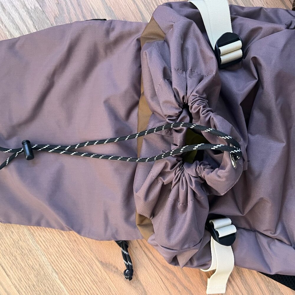 Topo Designs- Rover Backpack - Picture 8 of 11